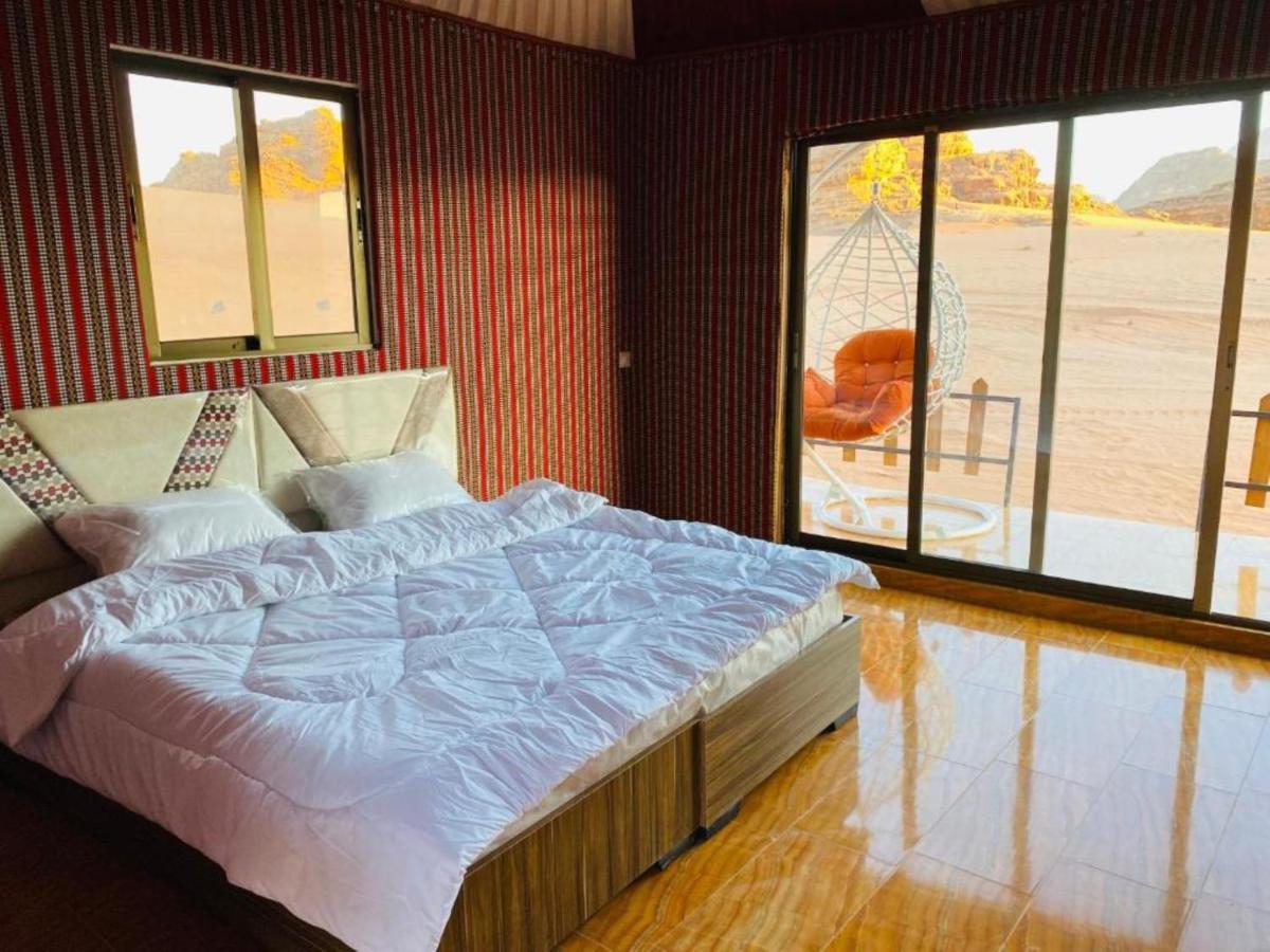 ワディ ・ラム Calm Camp Bed & Breakfast エクステリア 写真