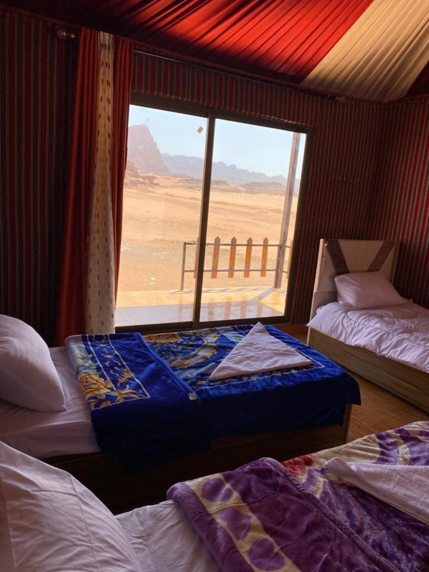 ワディ ・ラム Calm Camp Bed & Breakfast エクステリア 写真